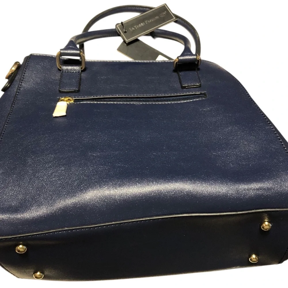 LA‎ TERRE FASHIONS N.W.T. Navy Blue Croc-Embossed Satchel/Gold Accents.Elegant